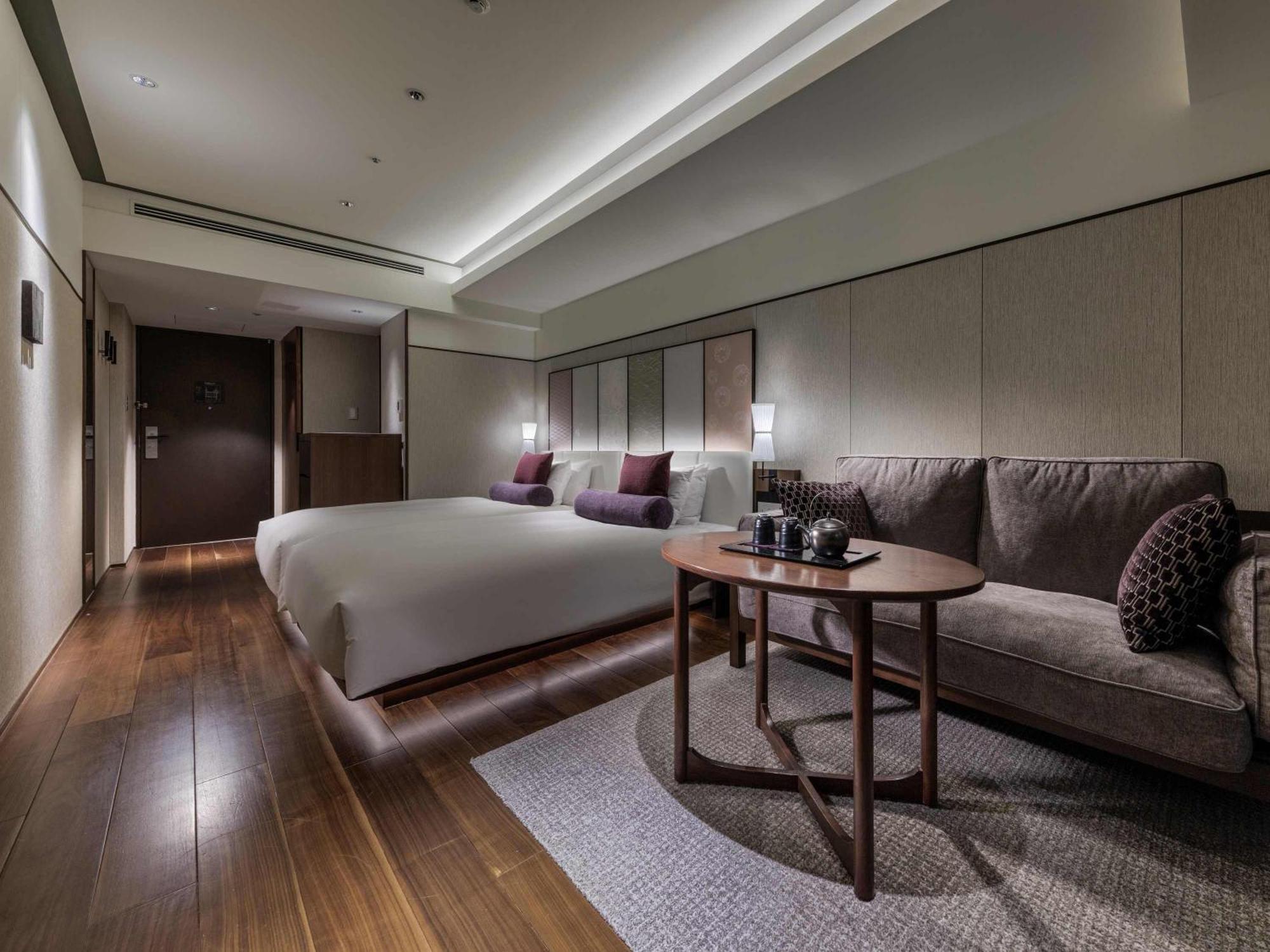 Solaria Nishitetsu Hotel Kyoto Premier — Photos 1